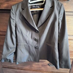 Evan Picone Women's 2-Piece suit - jacket and pants